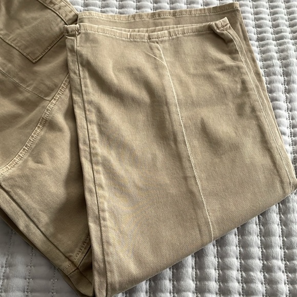 NEW L'AGENCE brooklyn utility wide leg jeans in rye - Picture 4 of 5